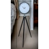 Mey İthalat® Krom 24 Saat Göstergeli Özel Tasarım Tripod Ayaklı Saat