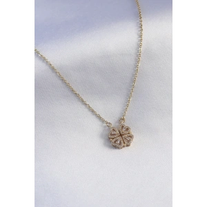 BFS 316L Çelik Gold Renk Açılır Zirkon Taşlı Yonca Model Kadın Kolye