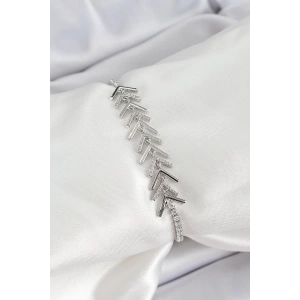 BFS Pirinç Gümüş Renk Zirkon Taşlı Balık Sırtı Kadın Bileklik