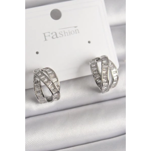 BFS Pirinç Gümüş Renk Zirkon Taşlı Düğüm Halka Model Kadın Küpe