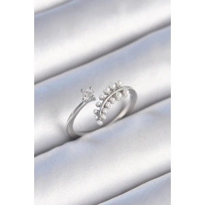 BFS Pirinç Gümüş Renk Zirkon Taşlı İncili Yaprak Model Kadın Yüzük