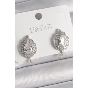 BFS Pirinç Gümüş Renk Zirkon Taşlı Yaprak Model Kadın Küpe