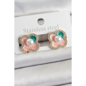 BFS Pirinç Pembe Mineli İnci Detaylı Zirkon Taşlı Sanatsal Portre Yonca Model Gold Renk Kadın Küpe