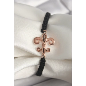 BFS Pirinç Rose Renk Zirkon Taş İşlemeli Zambak Figür Asansörlü Makrome Model Kadın Bileklik