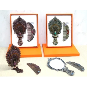 BFS Tavuskuşu Katlanabilir Ayna Ve Tarak Seti Orta Boy Alk4984