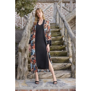 Çiçek ve Yaprak Desenli Dantelli ve Dekolteli Sabahlık Takımı