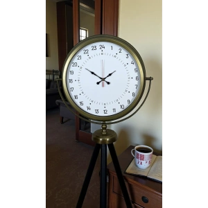Mey İthalat® Eskitme 24 Saat Göstergeli Özel Tasarım Tripod Ayaklı Saat