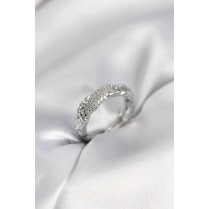 Mey İthalat® Zirkon Taşlı Puntalı Gümüş Renk Kadın Yüzük