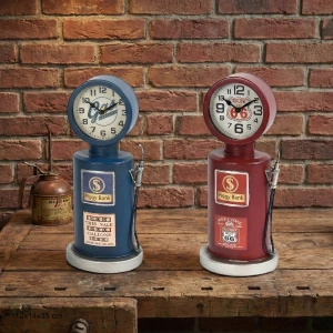Retro Benzin Pompası Tasarımlı Masaüstü Saat