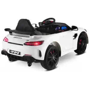 BABYHOPE 444 GTR SPORT 12V UZAKTAN KUMANDALI AKÜLÜ ARABA BEYAZ