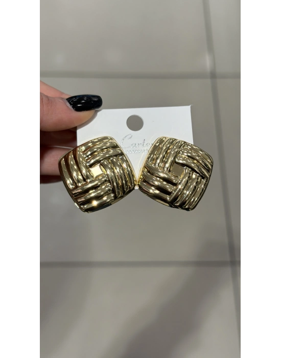 Örgü Model Büyük Metal Küpe