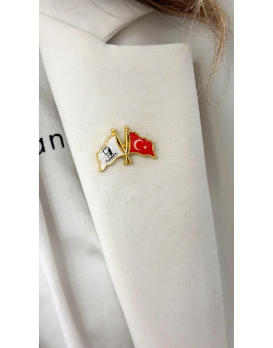 K.Atatürk ve Türk Bayraklı Rozet