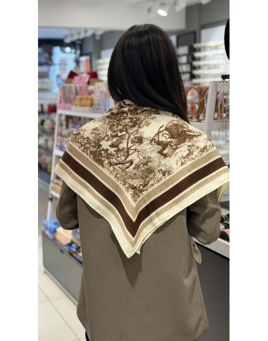 Marka Model Kahverengi Ağaç Desen Fular(90x90)