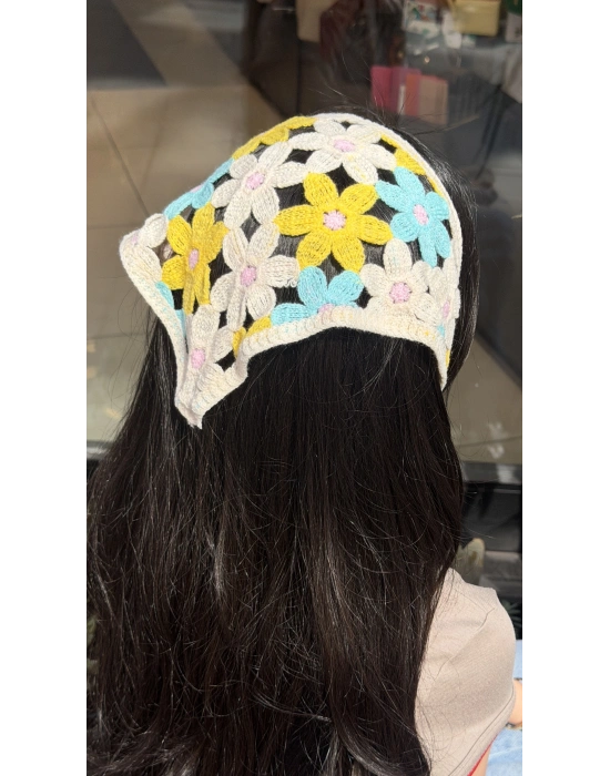 Mavi Sarı Çiçek Motif Bandana