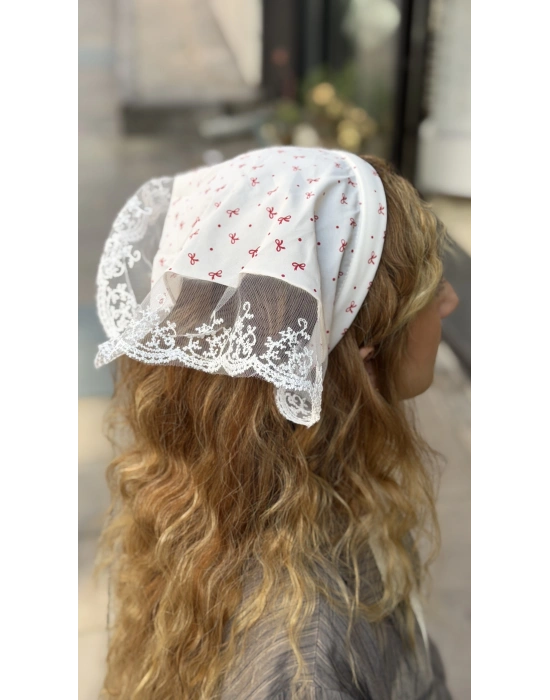 Fular Detay Kırmızı Fiyonk Desen Bohem Taç