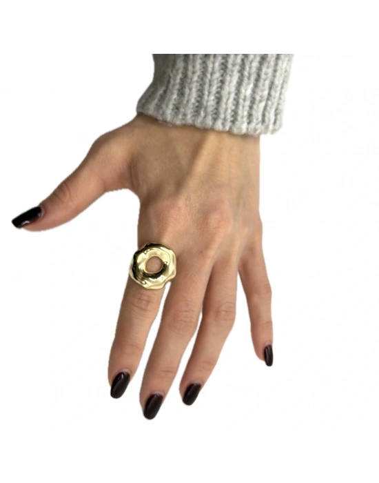 Büyük Yuvarlak Yüzük