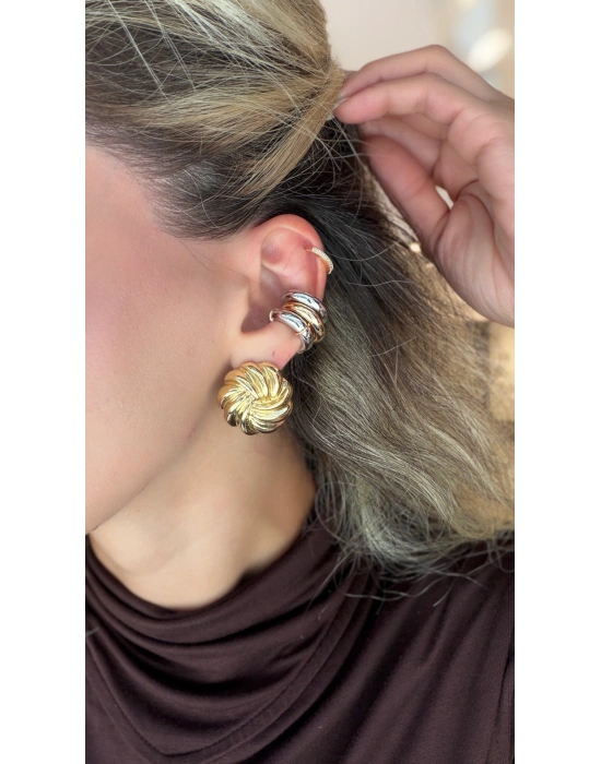 Gold Boru Ear Cuff