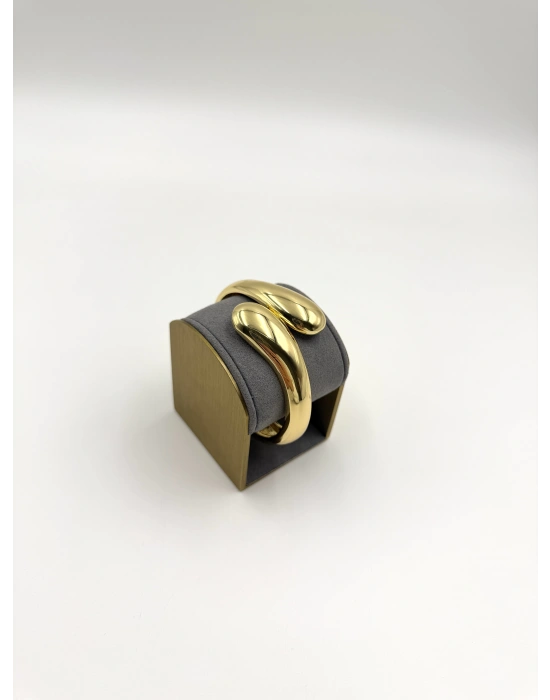 Gold Sarmal Detay Kalın Kelepçe Bileklik