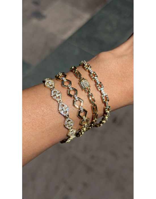 Kare Taş İşlemeli Gold Bileklik(18cm-uzatma dahil 19cm)