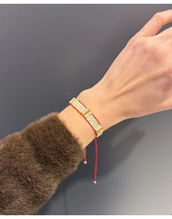 Kırmızı İp Bileklik
