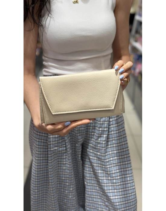 Krem Zincir Askılı Kadın Clutch & Portföy Çanta