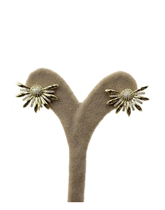 Özel Seri Yarım Çiçek Model Küpe