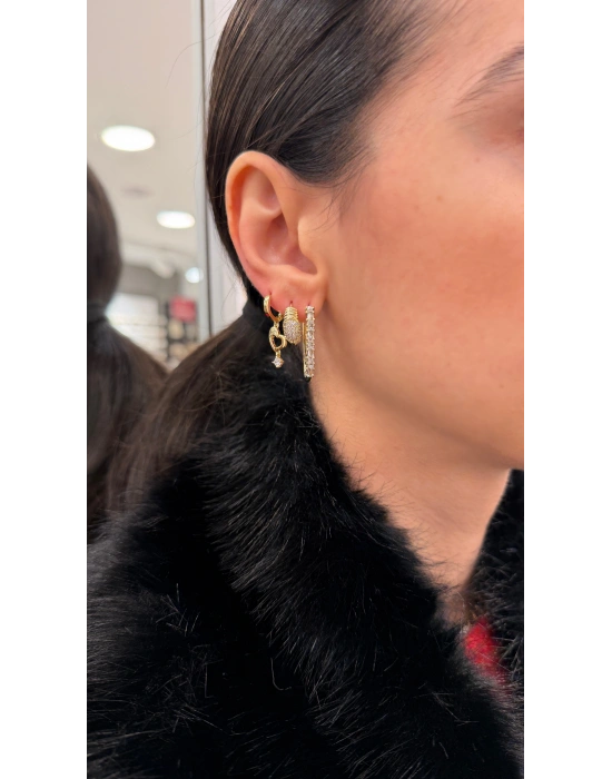 Sallanan Kalp Detay 3’lü Set Küpe