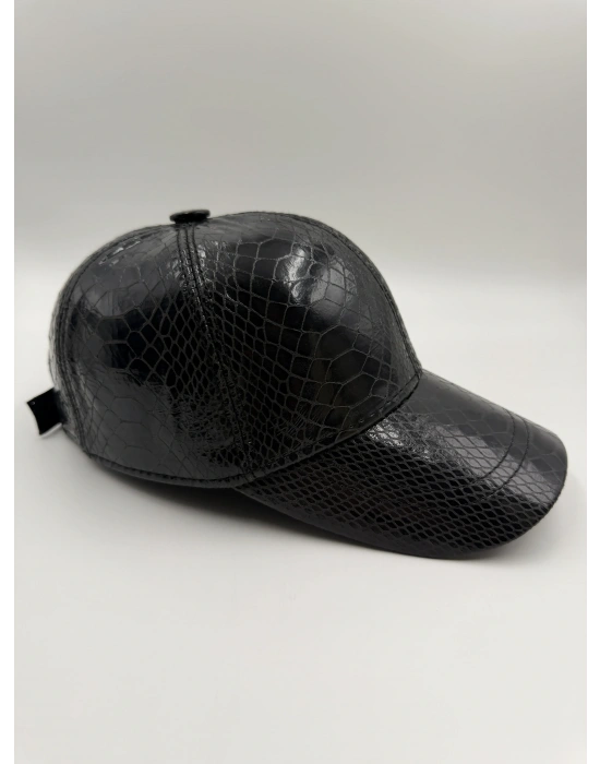 Siyah Deri Parlak Cap Şapka