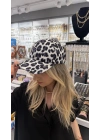 Siyah-Beyaz Leopar Desen Kep Şapka