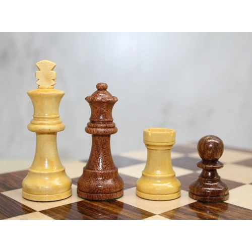 Özel Vernikli Mıknatıs Taşlı Ahşap Katlanabilir Kutulu Satranç Oyunu 25 Cm