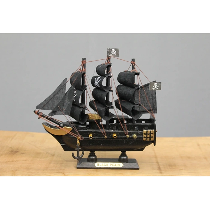 Ahşap Korsan Gemisi 15x15 cm