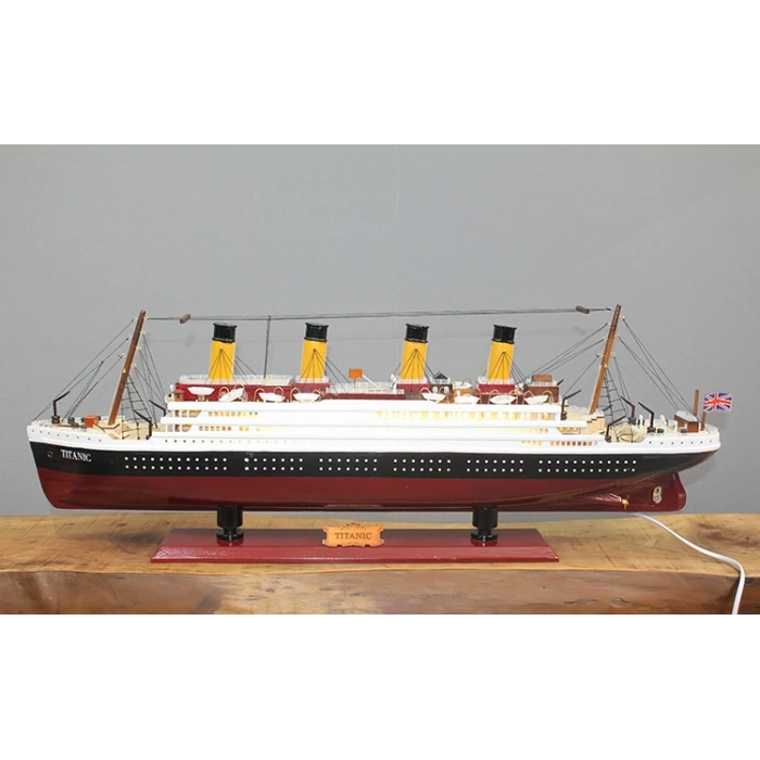 Ahşap Titanik Gemisi Ledli