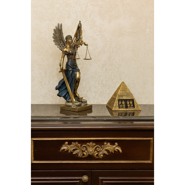 Piramit Dekoratif Obje