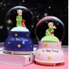 Küçük Prens Kar Küresi Işıklı Küçük Boy 6.5 cm