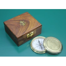 Ahşap Kutulu Pirinç Pusula Model 9