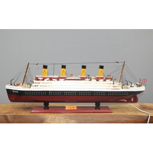 Ahşap Titanik Gemisi Ledli