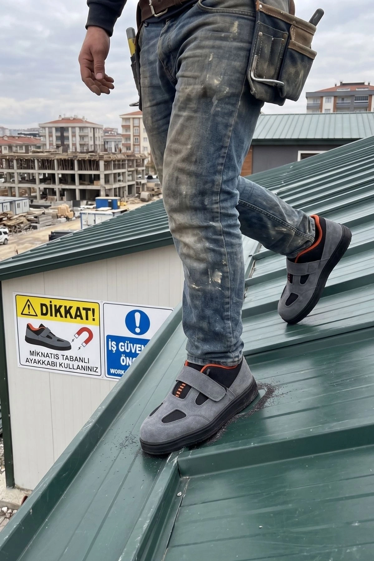 Durable, Magnetic Non-Slip Work Shoes for Welding Sparks - Orange-Gray