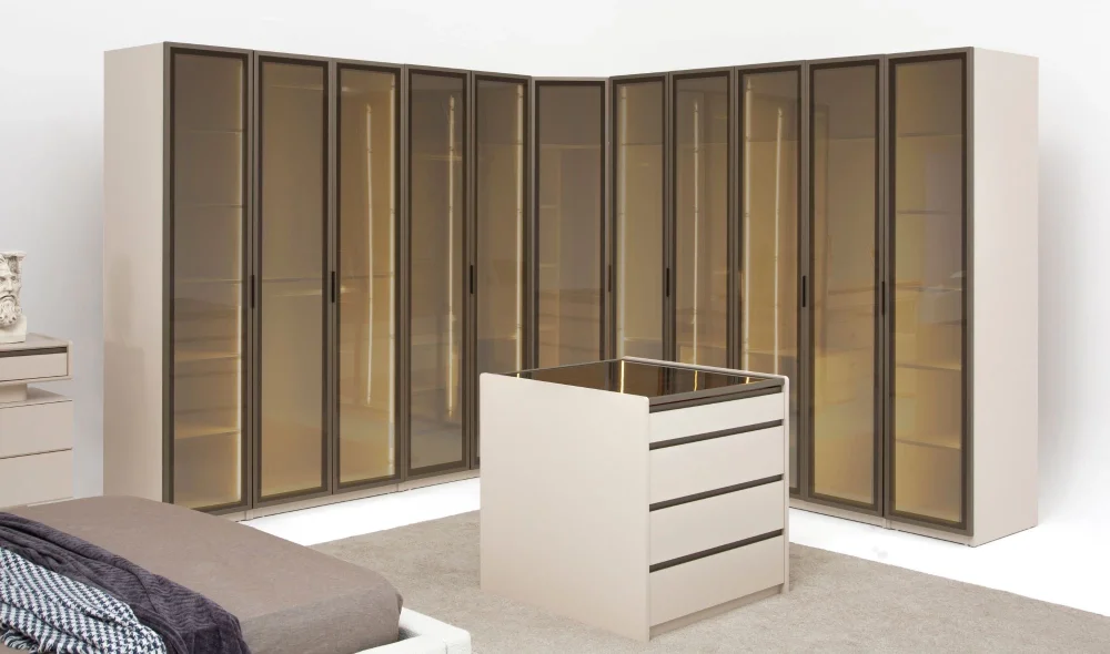 Kumsal Giyinme Dolabı