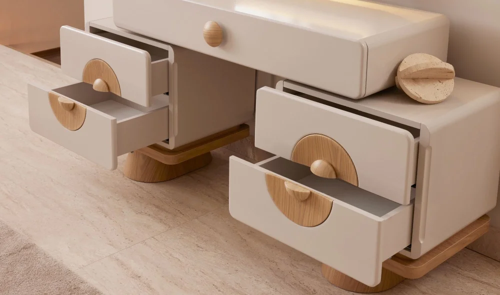 Amor Şifonyer ve Ayna