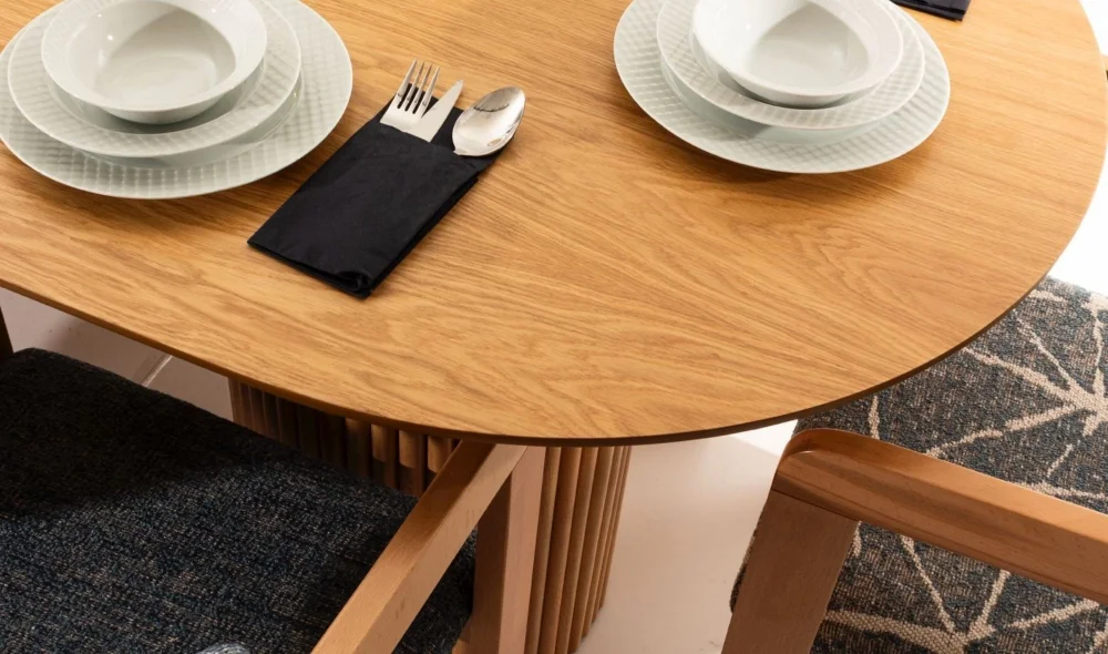 Beldat Yemek Masası