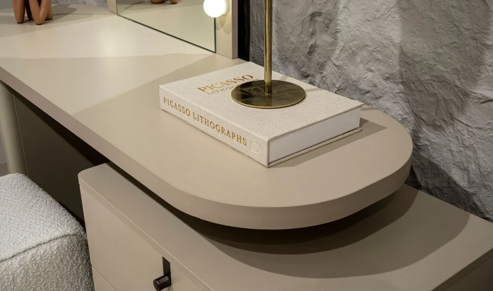 Como Şifonyer ve Ayna