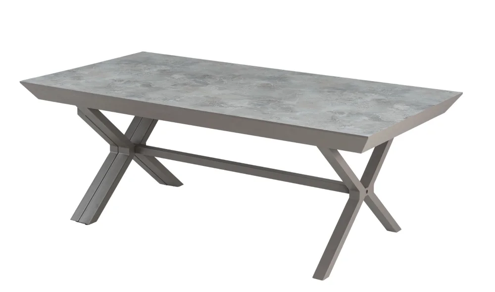 Real Mola Yemek Masası