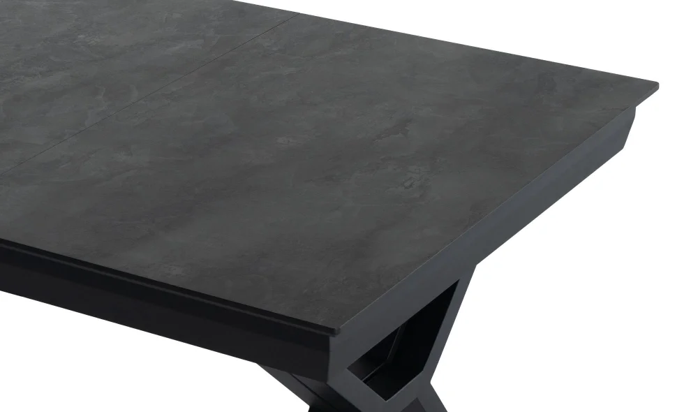 Petra İroni Yemek Masası