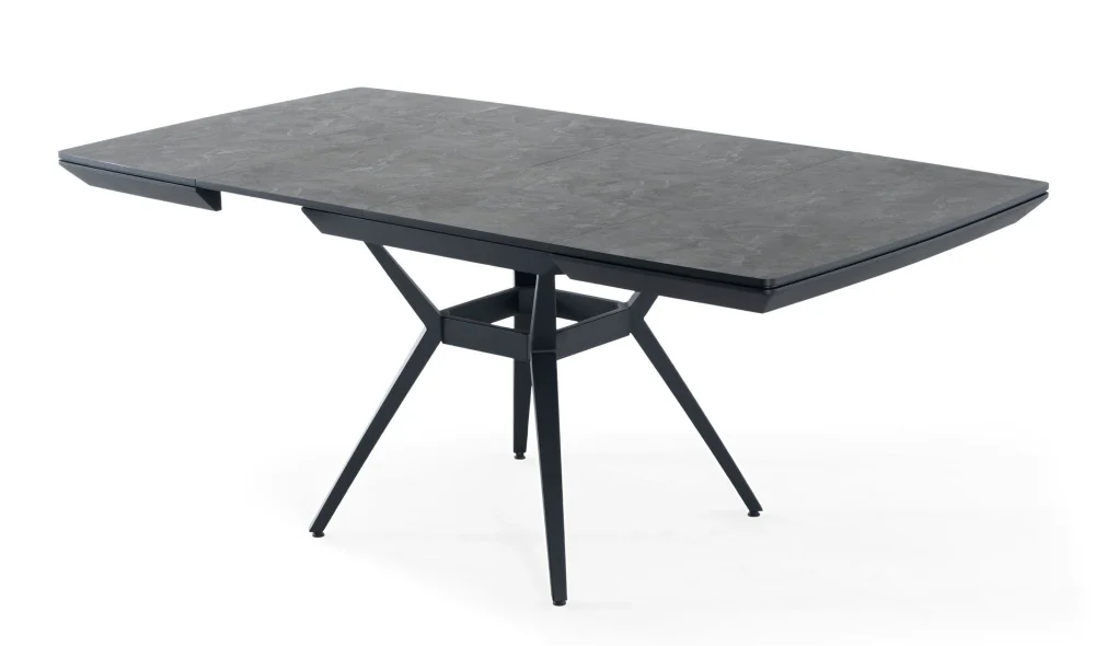 Megane İroni Yemek Masası