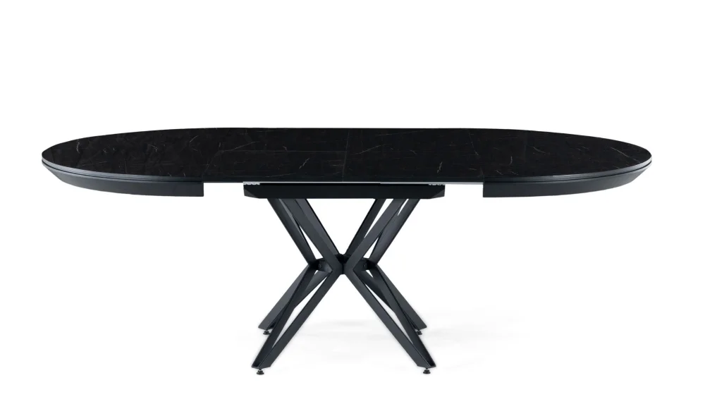 Pacific Royal Yemek Masası