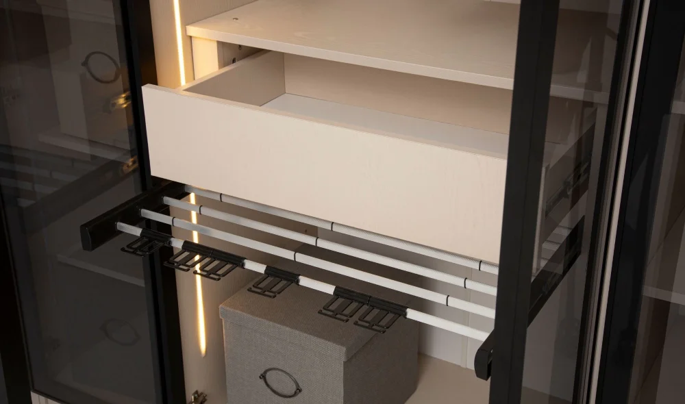 Aral Giyinme Dolabı