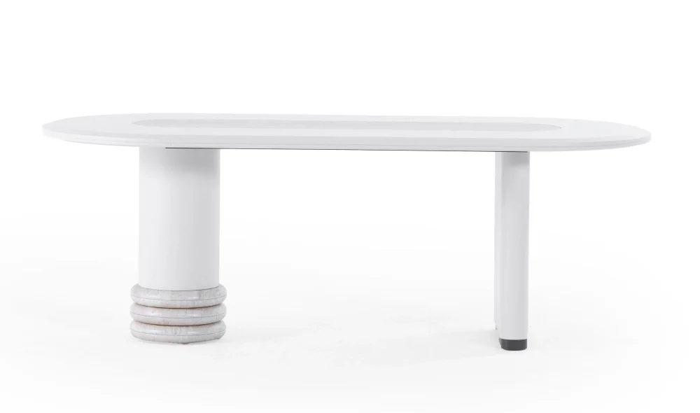 Belgrad Yemek Masası