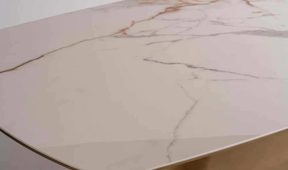 Bergamo Yemek Masası