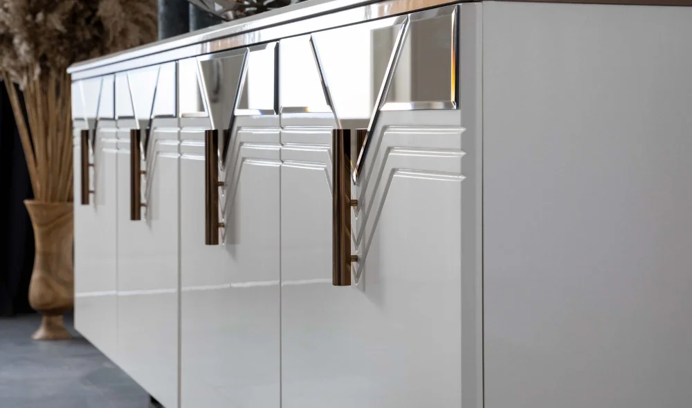 Calvin Konsol ve Ayna