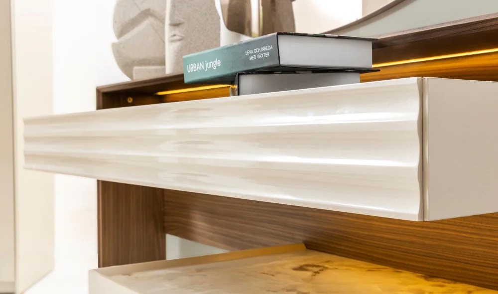 Cosmo Şifonyer ve Ayna